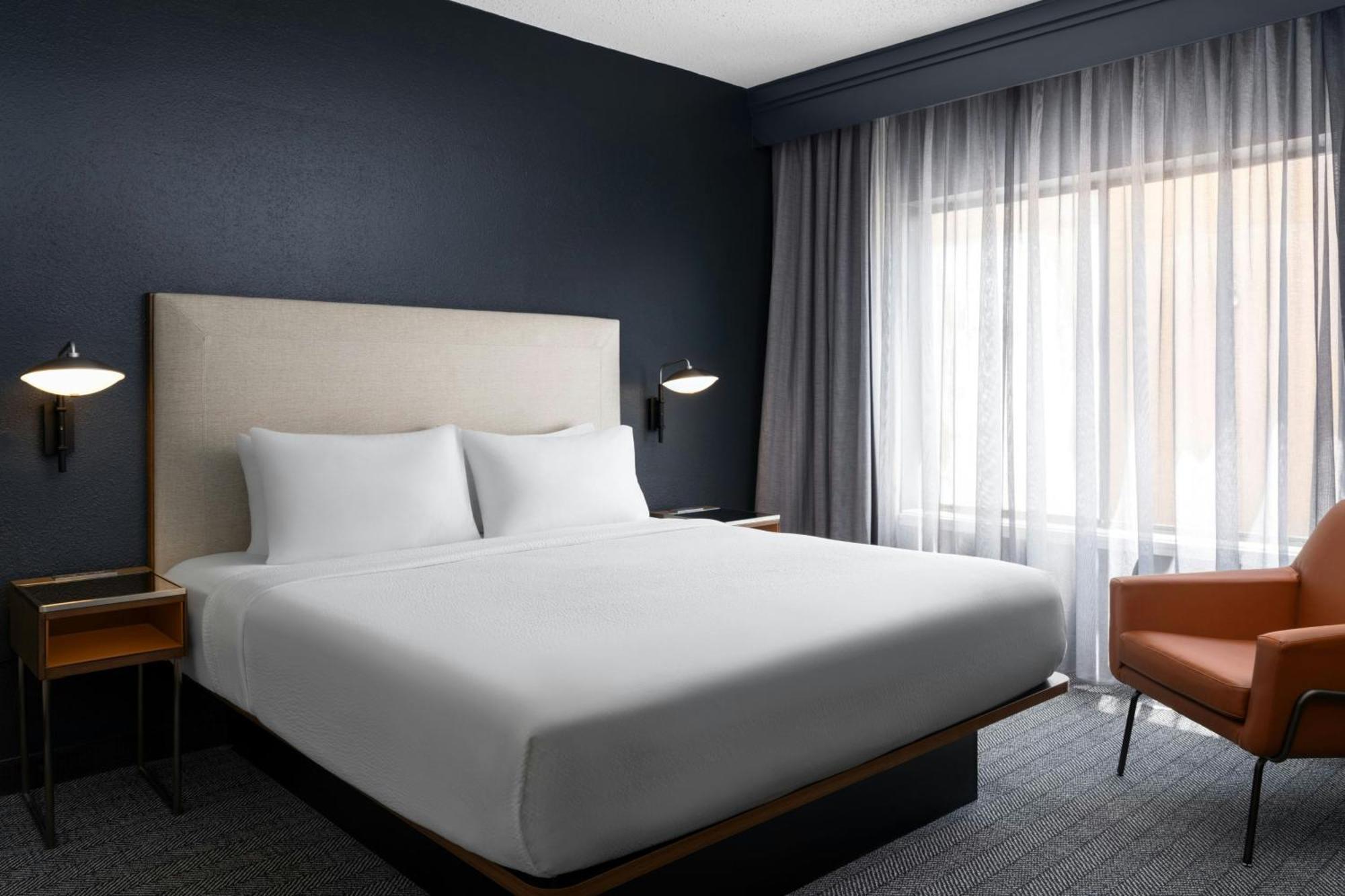 Courtyard Birmingham Гувер Экстерьер фото
