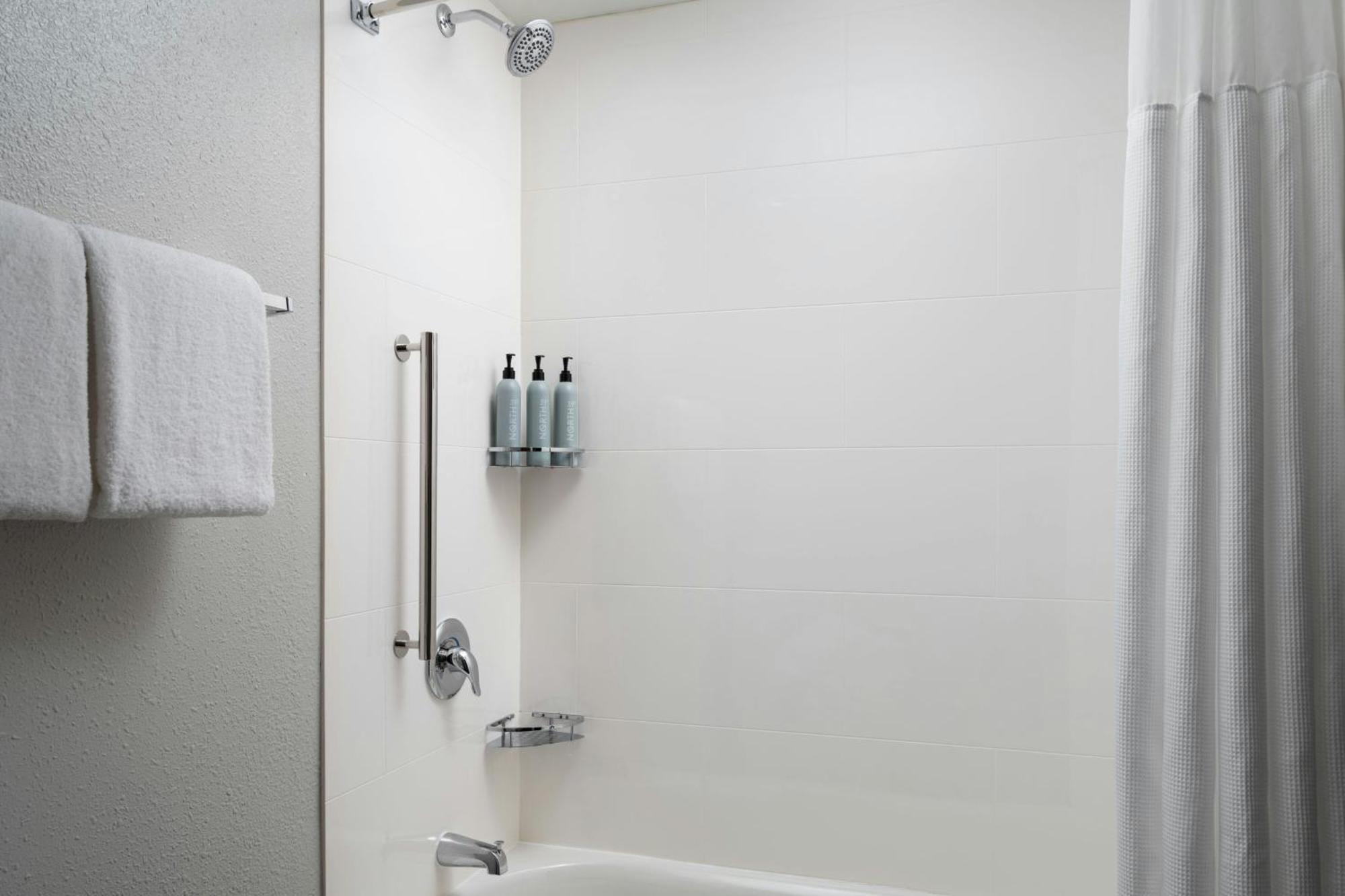 Courtyard Birmingham Гувер Экстерьер фото